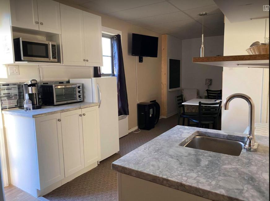 La Spacieuse Riverstone Citq3O1849 Saint Pierre de Broughton المظهر الخارجي الصورة